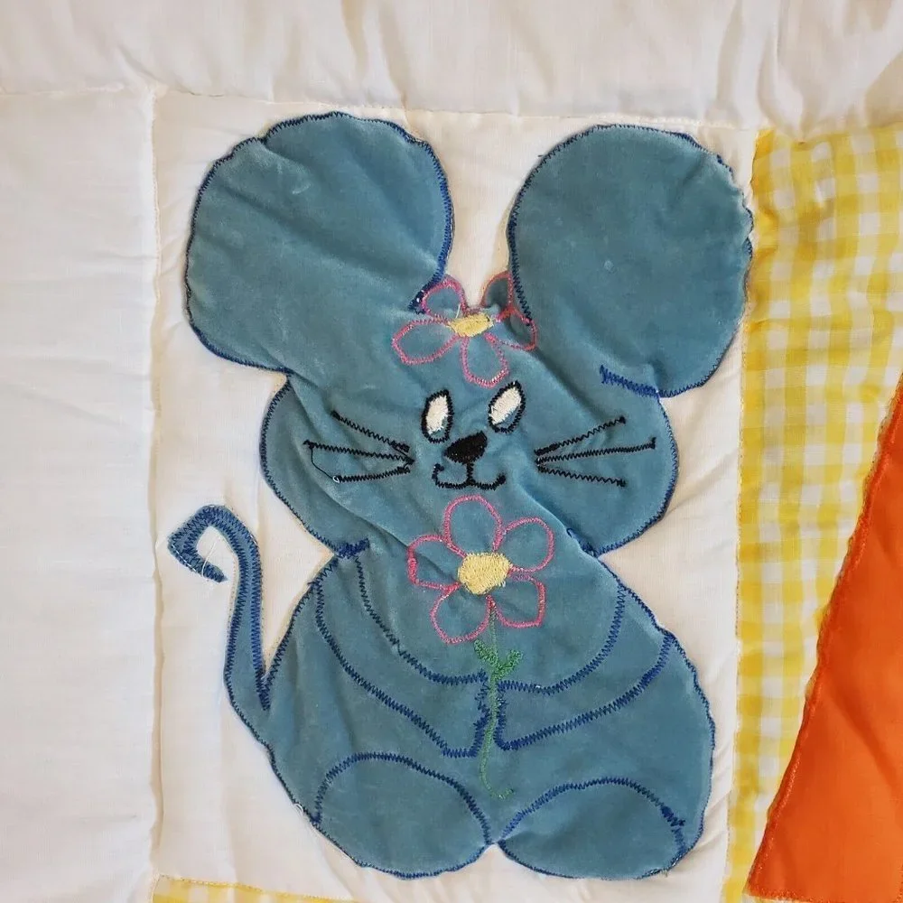 Vintage ABC Animal Nany Nursery Quilt Tapestry Yellow Plaid Wall Hanging 44 X 51